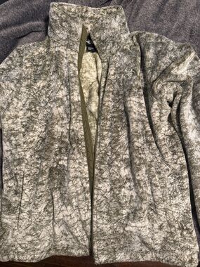 The North Face Women's Olive Green Plush Fleece Jacket